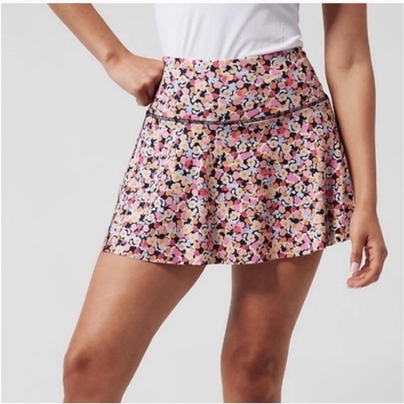 Athleta Dresses & Skirts - Athleta Ace Printed Tennis Skort 3.5” Size Large